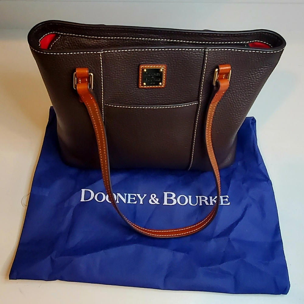 Dooney & Bourke  Purse